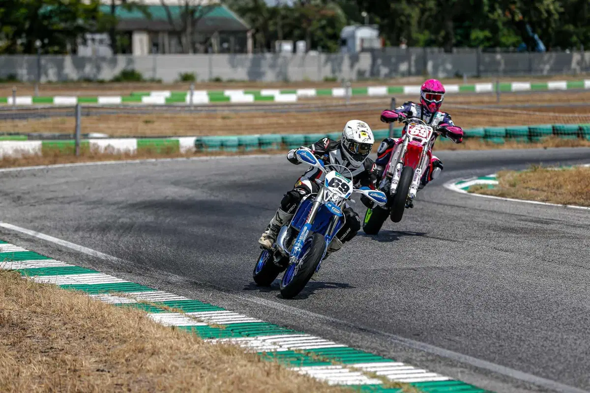 TM 125 SMR Fi 2T TEST: in pista con Kevin Vandi sulla 450 SMX ufficiale (25)
