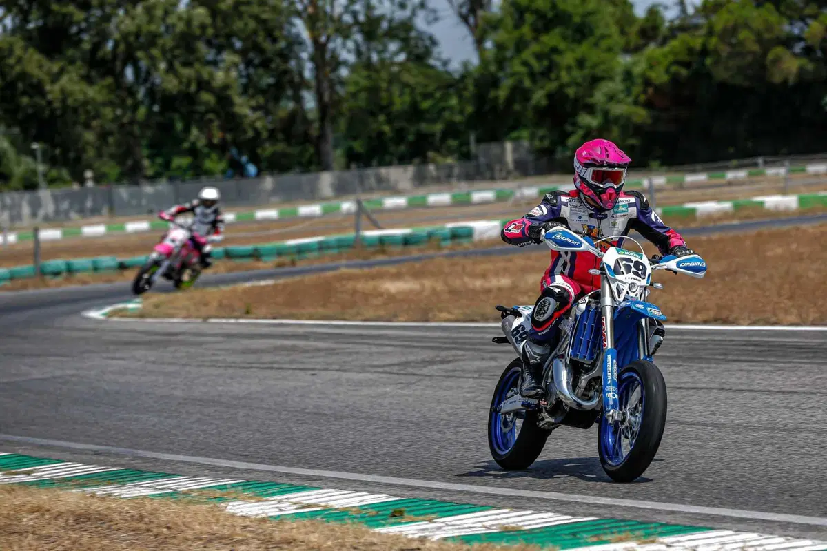 TM 125 SMR Fi 2T TEST: in pista con Kevin Vandi sulla 450 SMX ufficiale (26)