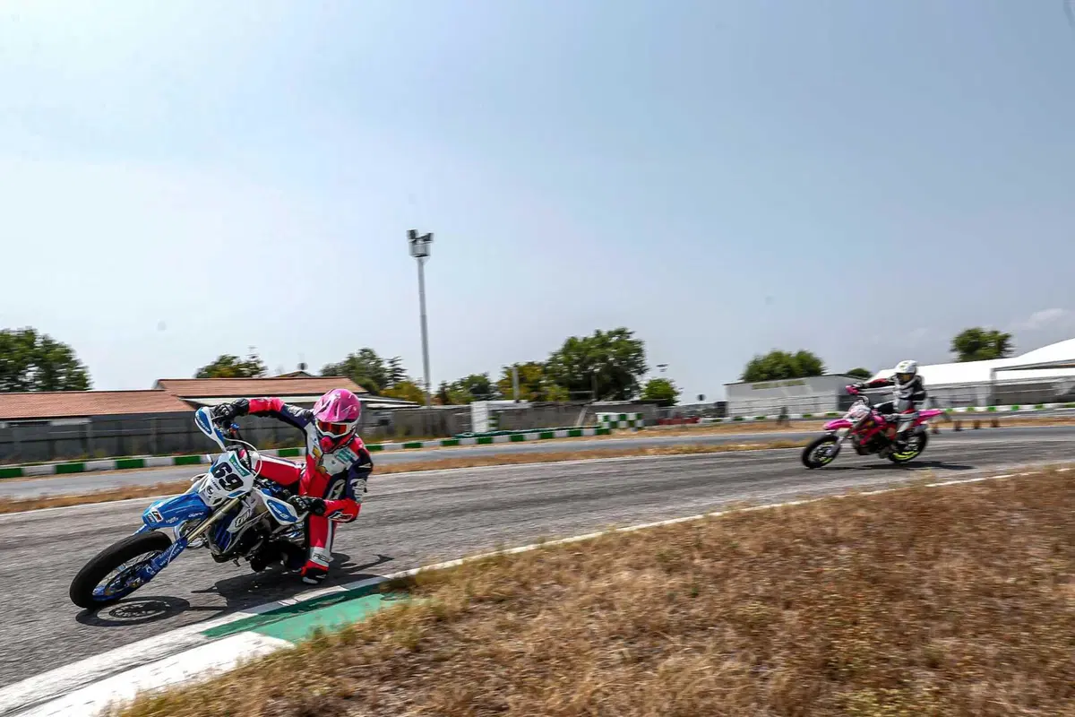 TM 125 SMR Fi 2T TEST: in pista con Kevin Vandi sulla 450 SMX ufficiale (31)