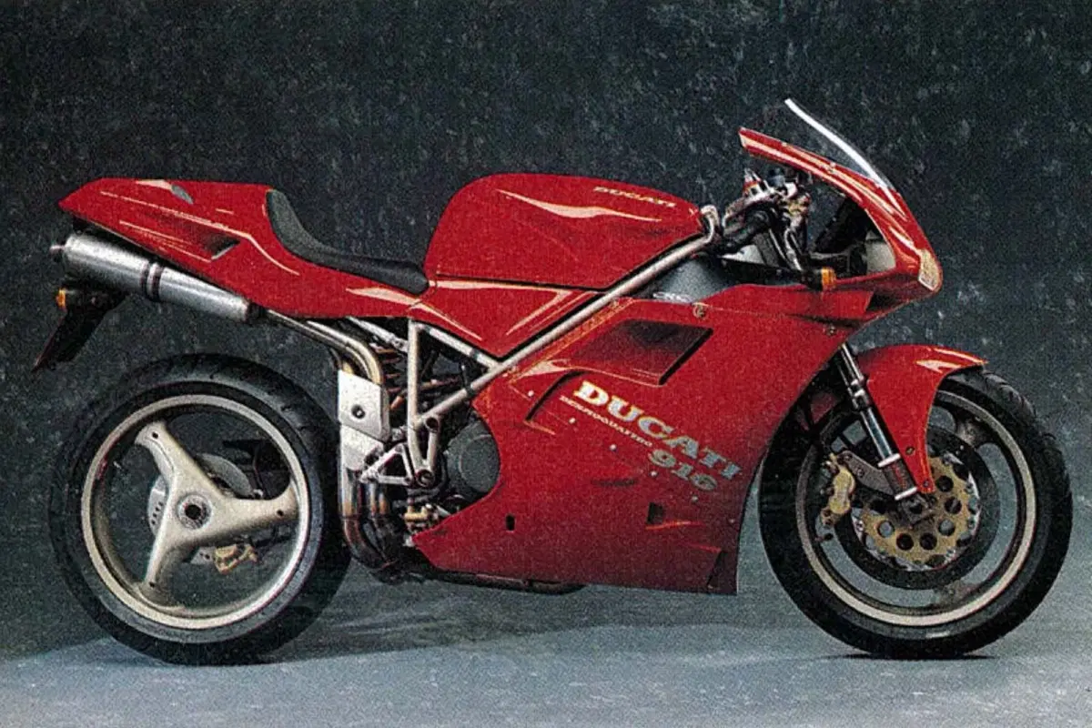Le Belle d'Epoca di Moto.it: Ducati 916, il capolavoro di Tamburini (5)