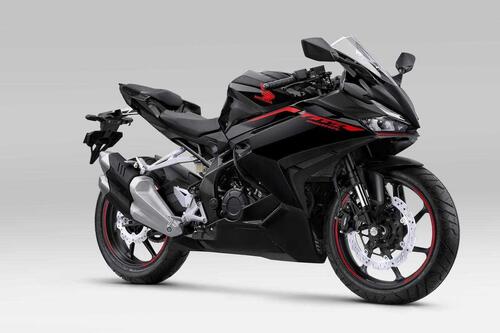 Honda CBR250RR 2023. Spunta la SP con più cavalli (4)