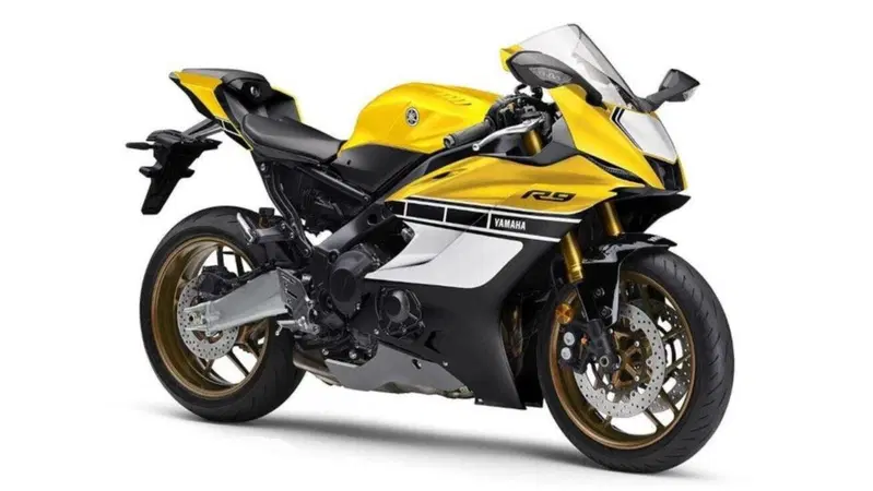Yamaha YZF-R9, oltre alla registrazione c'&egrave; dell'altro?
