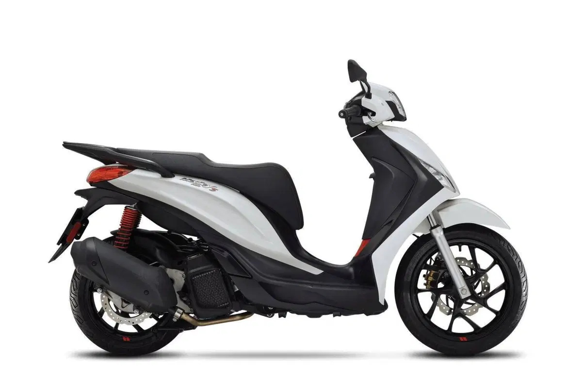 Piaggio Medley 125 (2025 - 26) (4)
