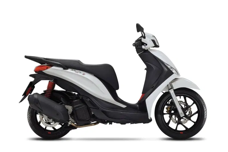 Piaggio Medley 125 (2025 - 26) (4)