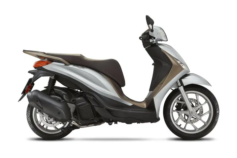 Piaggio Medley 200 (2025 - 26) (3)