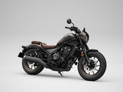 Nuove colorazioni per la Honda Rebel CMX500 adatta a chi ha la A2 (4)