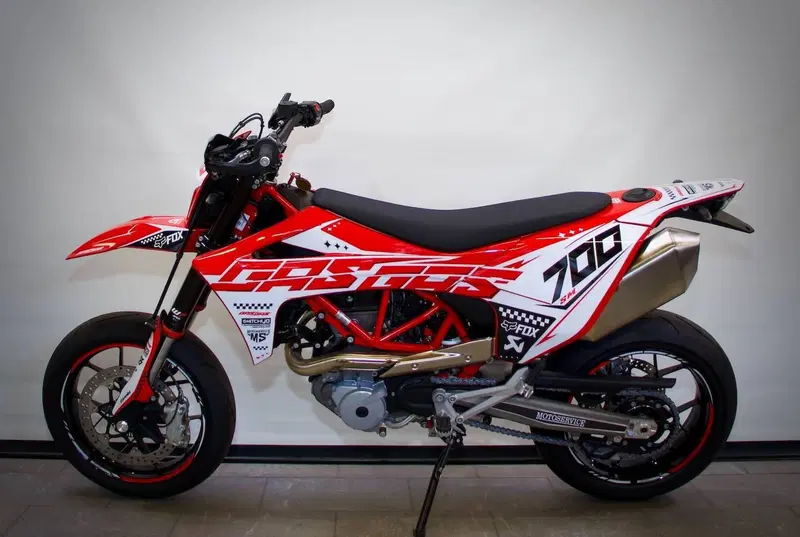 GASGAS SM 700 (2022 - 26) (3)