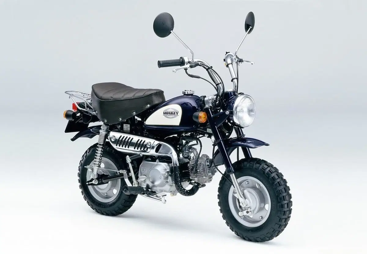 Honda Monkey 125 edizione 2023. Ha più di 60 anni ma non li dimostra (24)