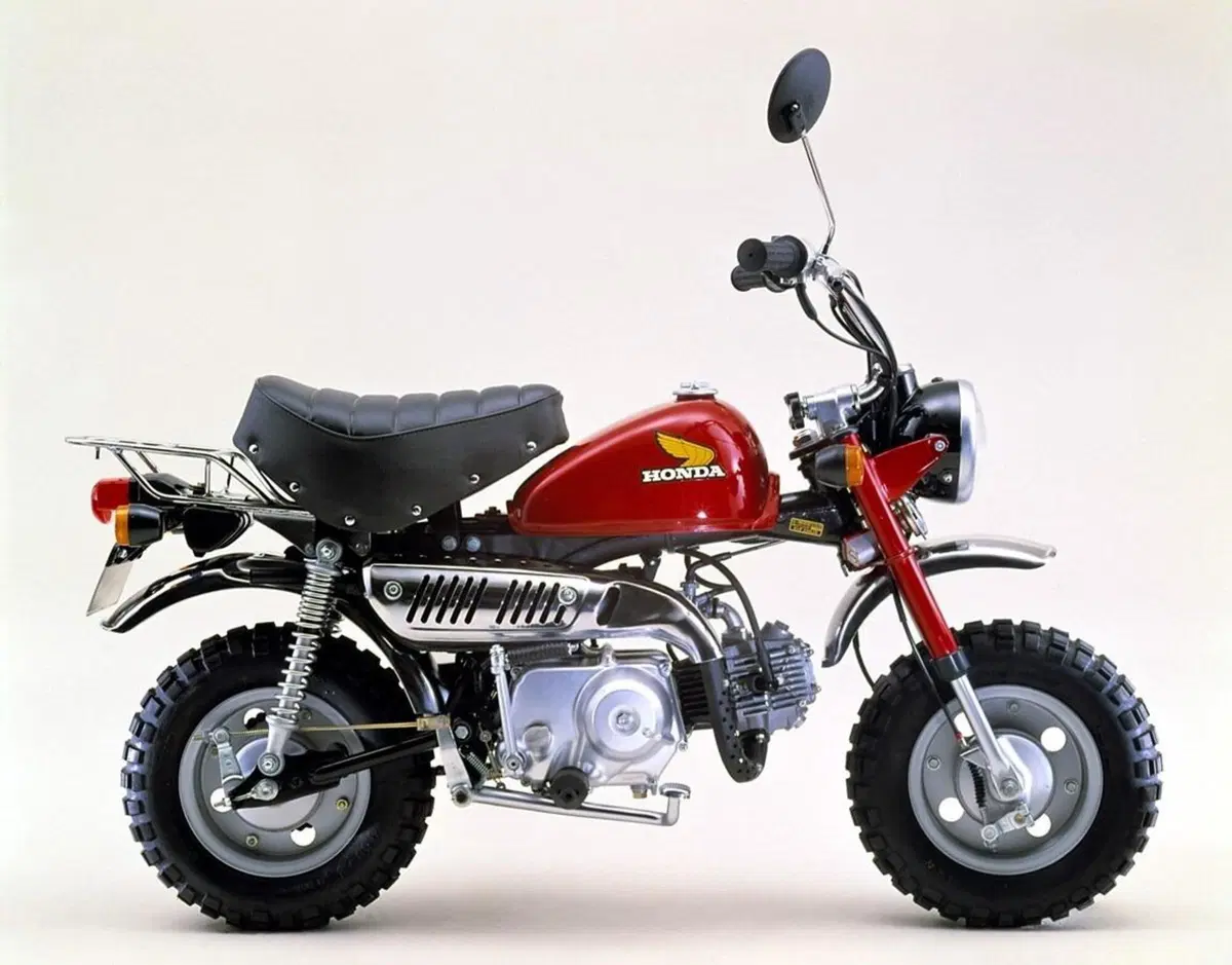 Honda Monkey 125 edizione 2023. Ha più di 60 anni ma non li dimostra (16)