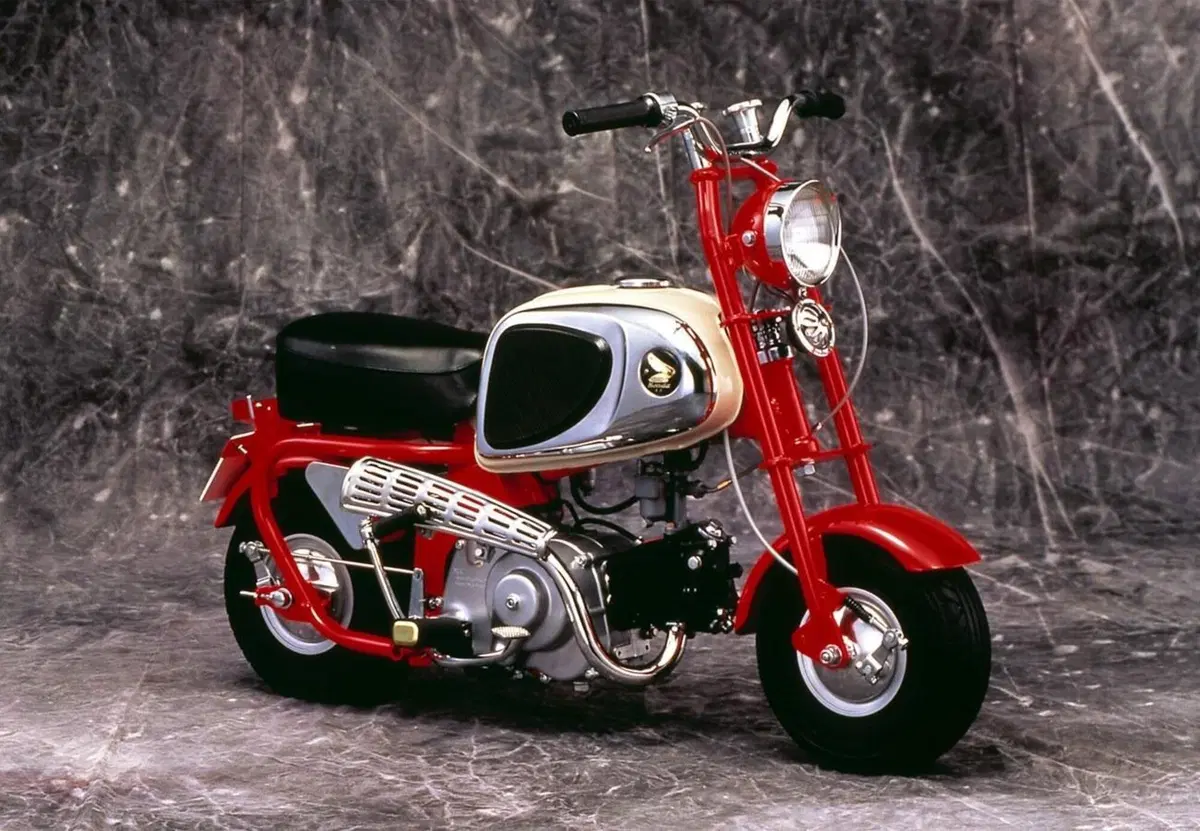Honda Monkey 125 edizione 2023. Ha più di 60 anni ma non li dimostra (12)