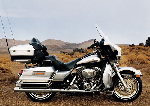 Harley-Davidson 1450 Electra Glide Ultra Classic (1999 - 02) - FLHTCUI