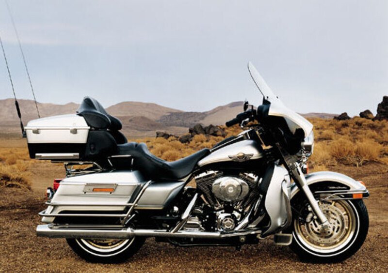 Harley-Davidson Touring 1450 Electra Glide Ultra Classic (1999 - 02) - FLHTCUI