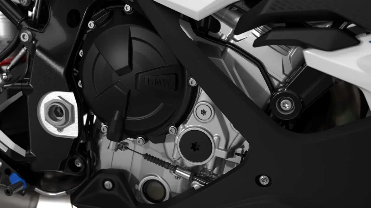 Evoluzione 2023 per la BMW S1000RR. Ecco le novità (19)