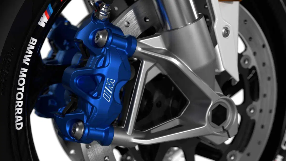 Evoluzione 2023 per la BMW S1000RR. Ecco le novità (21)