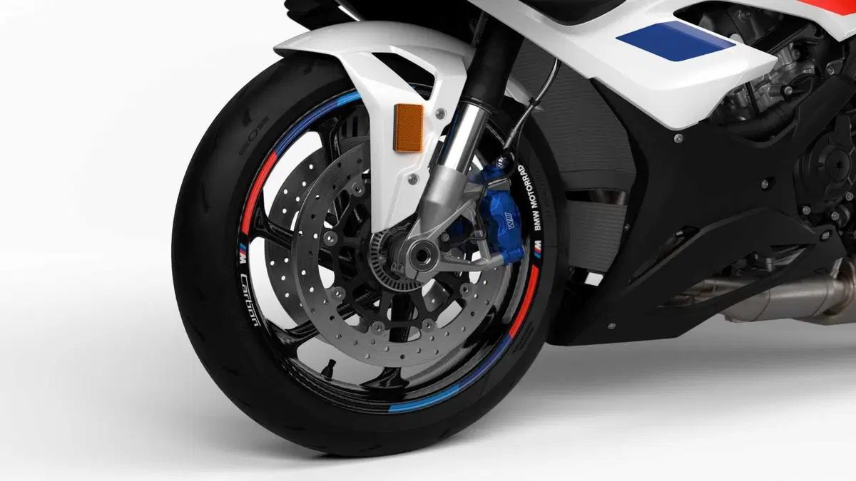 Evoluzione 2023 per la BMW S1000RR. Ecco le novità (22)
