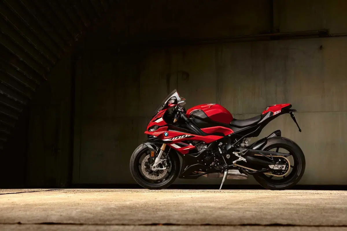 Evoluzione 2023 per la BMW S1000RR. Ecco le novità (38)