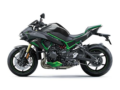 Niente paura, la Kawasaki Z H2 SE ci sarà anche nel 2023 (2)