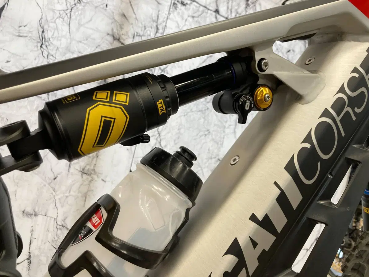 Ducati TK-01RR (2021 - 26) (6)