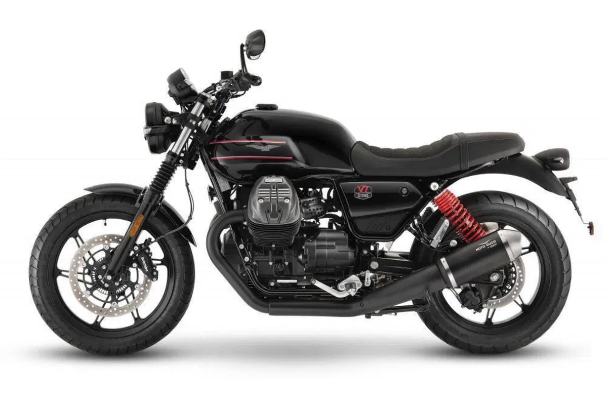 Moto Guzzi V7 Stone (2021 - 24)