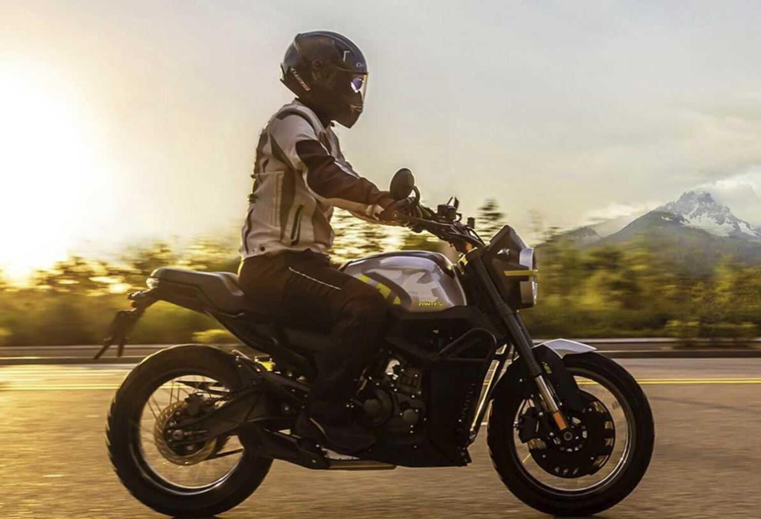 Dopo la 350 è in vendita la scrambler 125 GK di Zontes