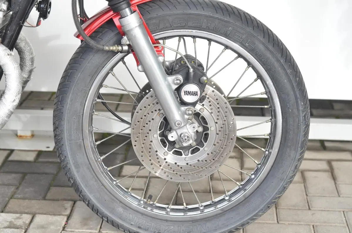 Yamaha XS 500 CAFE RACER (4)