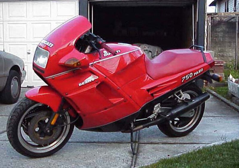 Ducati 750 Paso 750 Paso (1986 - 88)