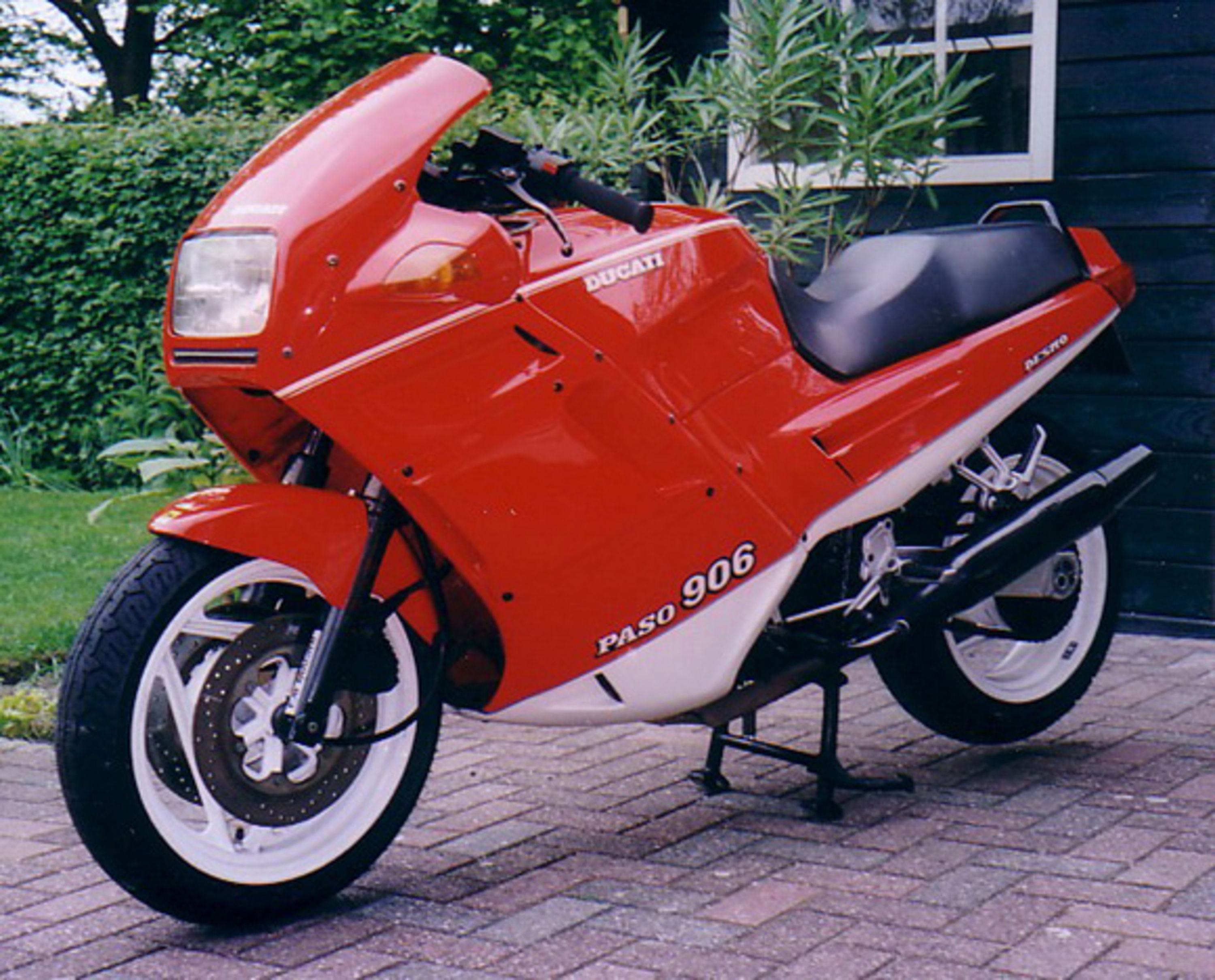 Ducati 906 Paso 906 Paso (1989)