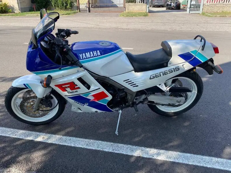 Yamaha FZ 750 (1989 - 92) (5)