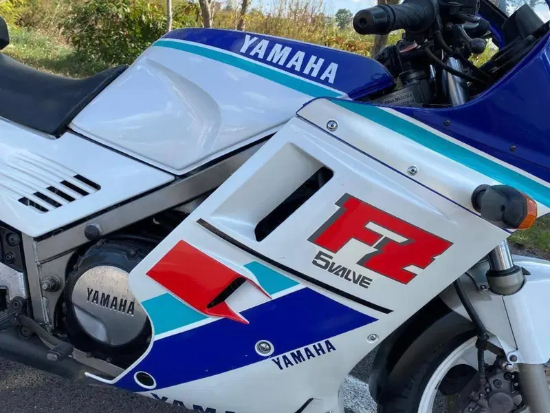 Yamaha FZ 750 (1989 - 92) (7)