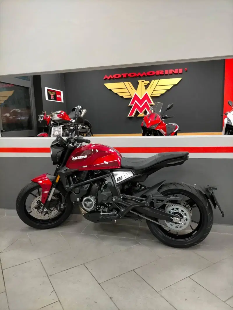 Moto Morini SEIEMMEZZO STR (2022 - 26) (6)