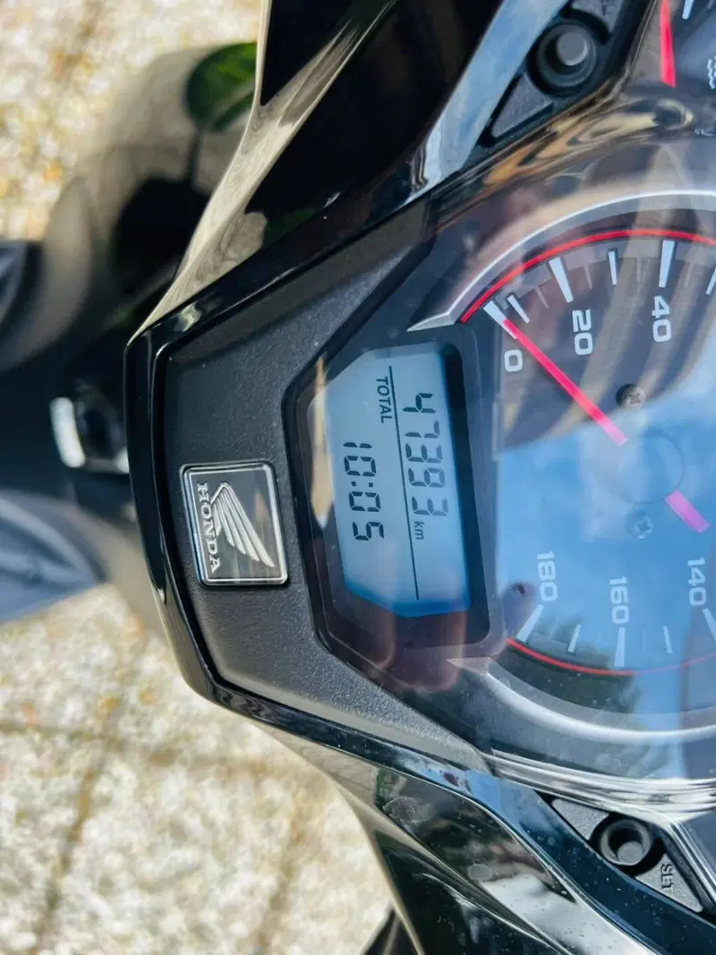 Honda SH 300 i ABS (2016 - 20) (7)