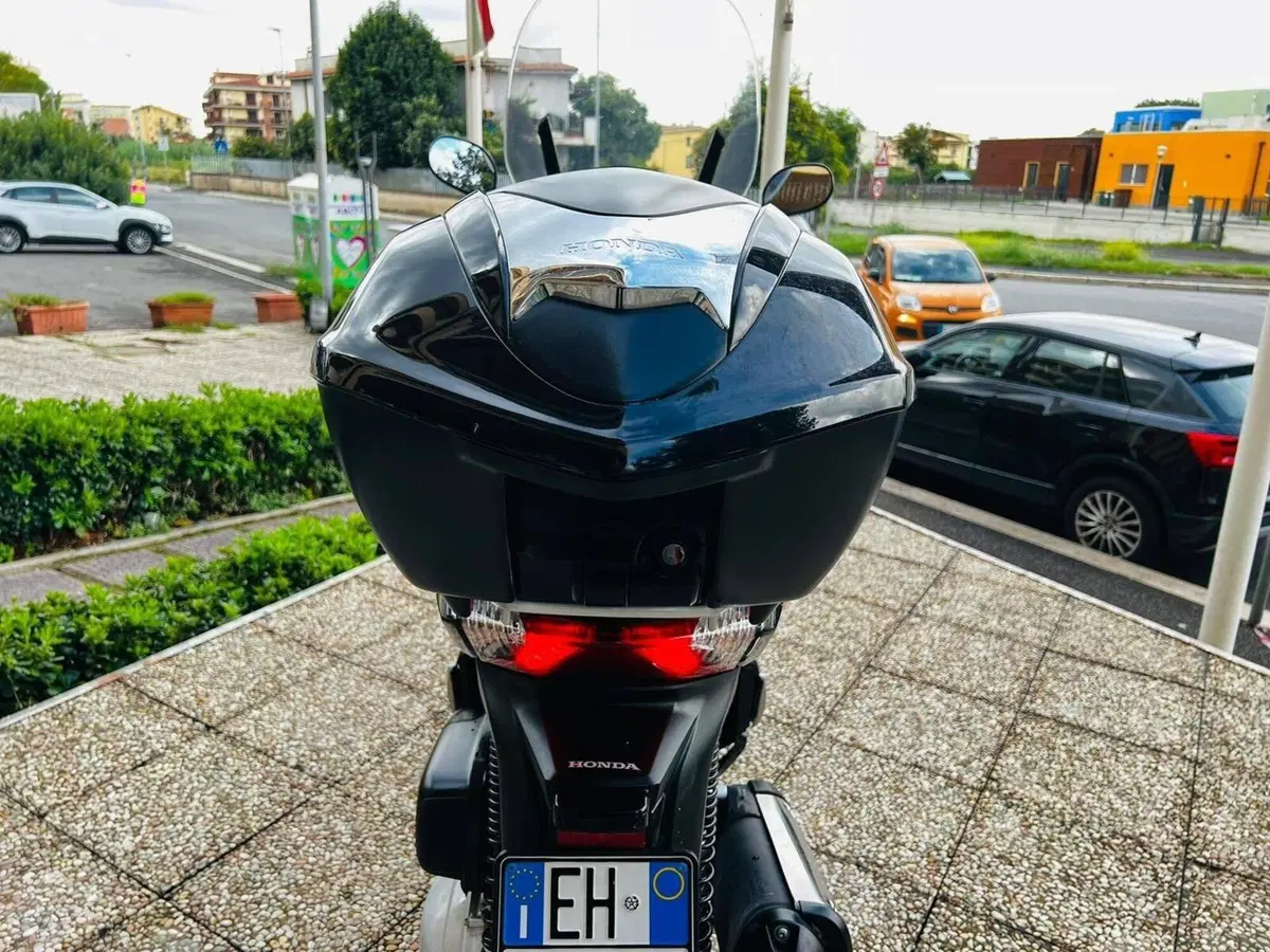 Honda SH 300 i ABS (2016 - 20) (14)