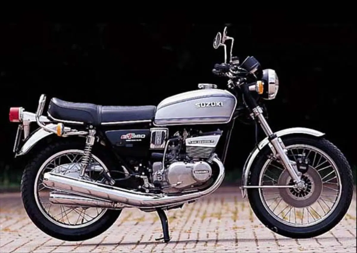 Suzuki GT 380 GT 380