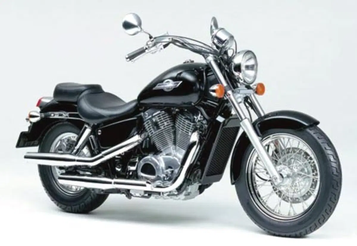 Honda VT 1100 C2 Shadow ACE (1995 - 02)