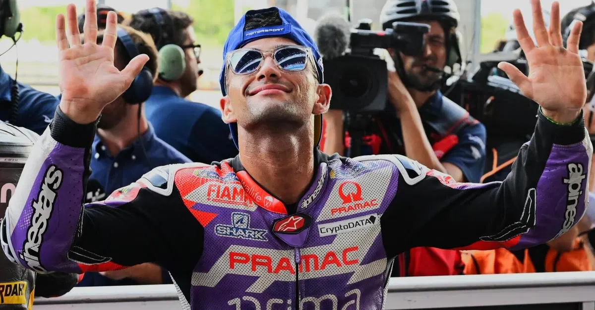 MotoGP 2022. GP della Thailandia. E invece Jorge Martin: "Io? Ci avrei provato a sorpassare Pecco Bagnaia"