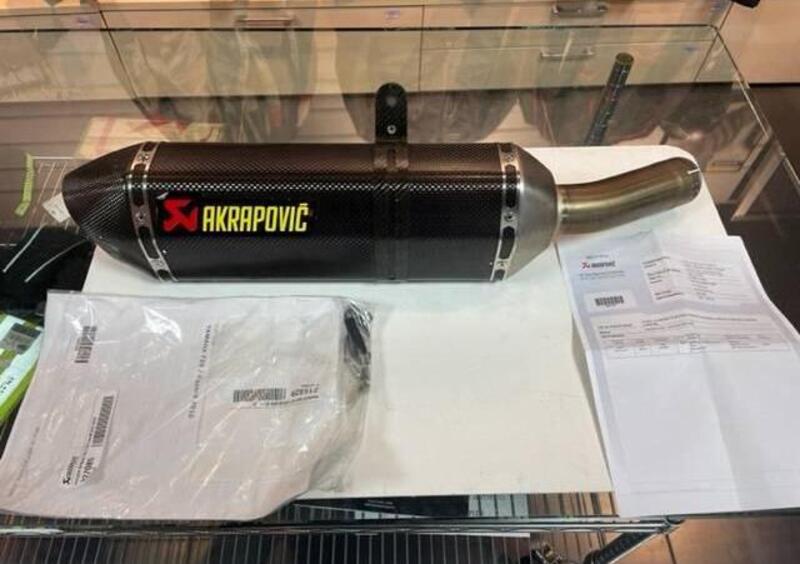 Scarico AKRAPOVIC completo per KTM SX-F 250/350 del 2023 cod