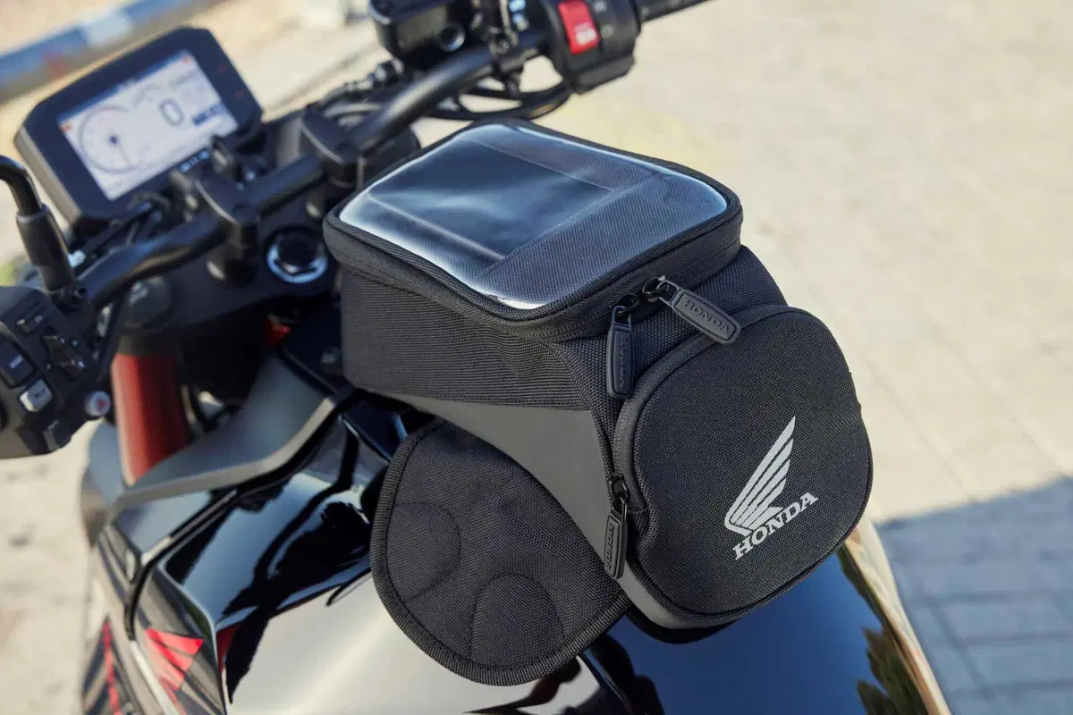 Ecco la nuova Honda CB750 Hornet 2023 [Video e Gallery] (35)