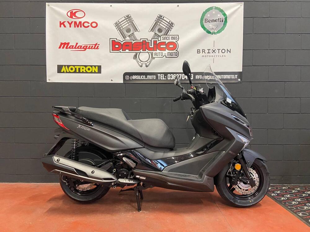 Kymco X-Town 300i (2021 - 24) (2)