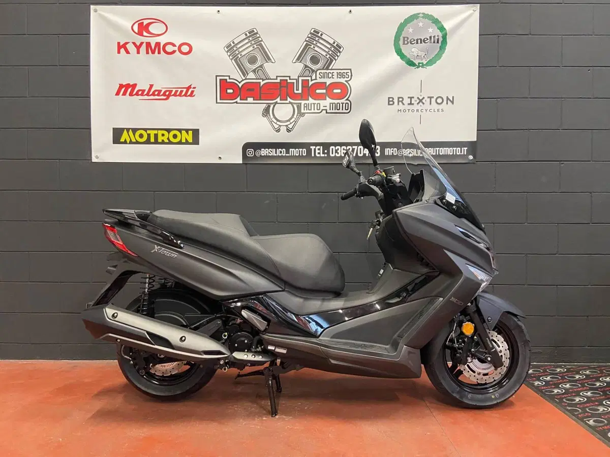 Kymco X-Town 300i (2025 - 26) (2)