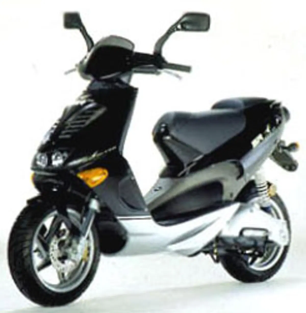 Aprilia SR 50 Sthealth Cat (1999 - 02)