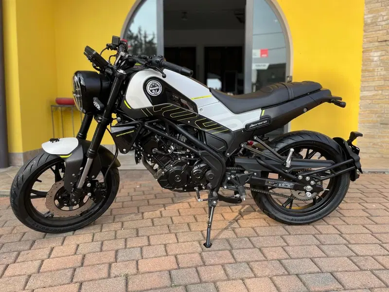 Benelli Leoncino 125 (2022 - 25) (3)