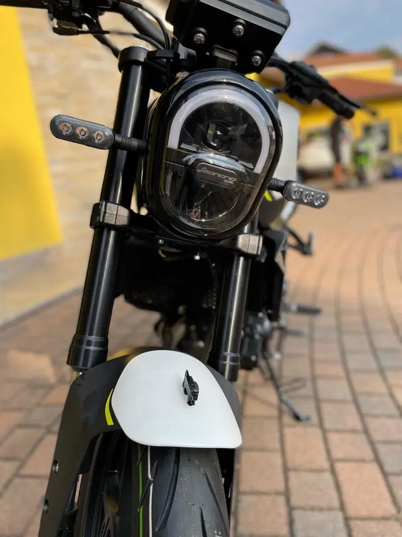 Benelli Leoncino 125 (2022 - 25) (2)