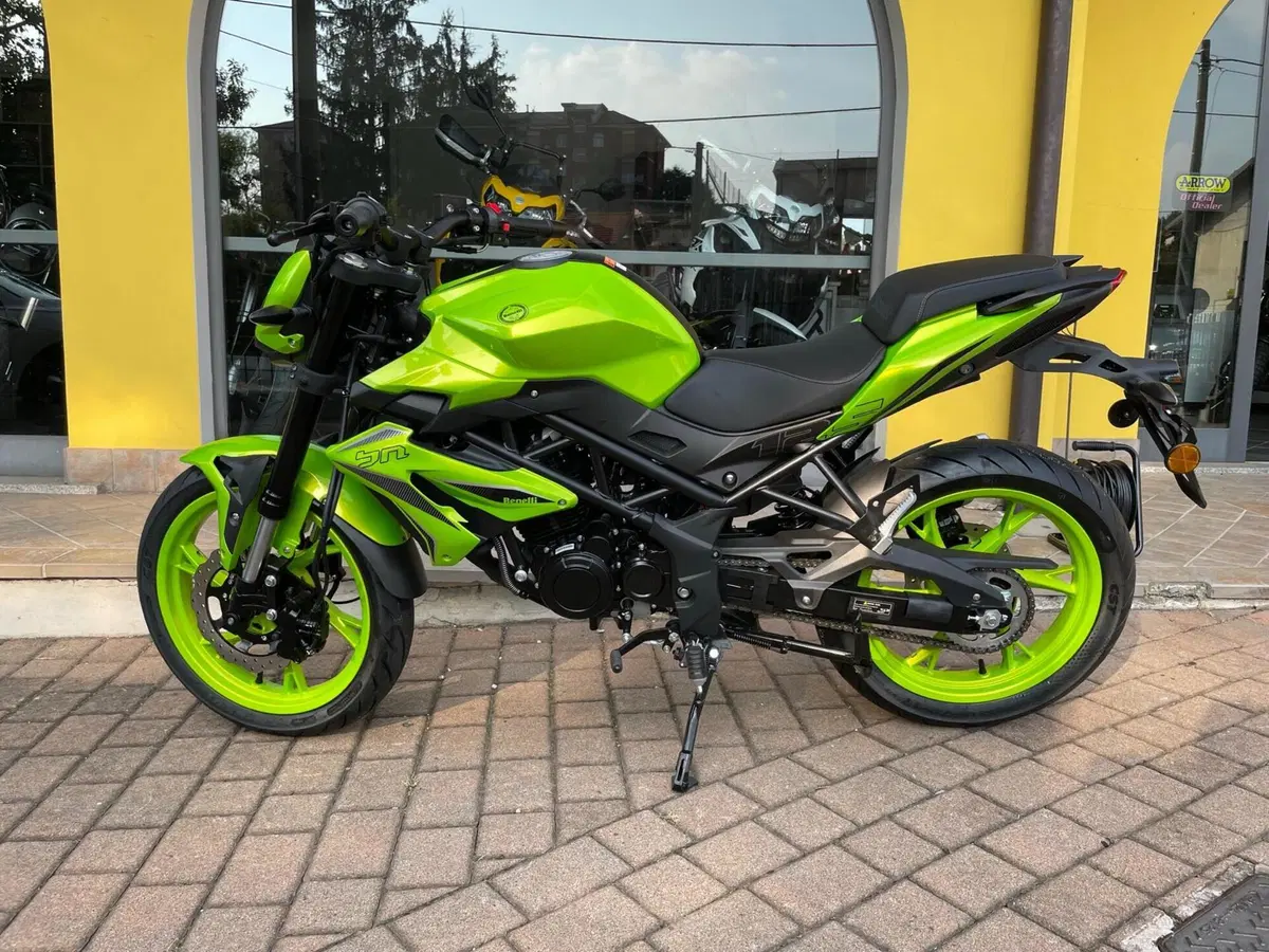 Benelli BN 125 (2026) (2)
