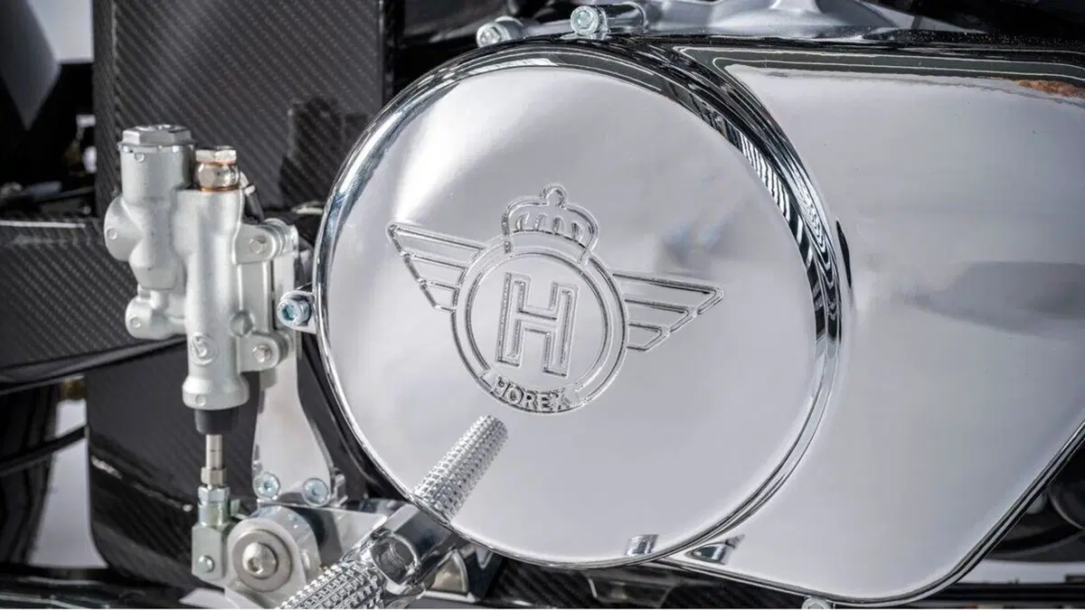 Horex Regina. 133 kg per i 100 anni del marchio (12)