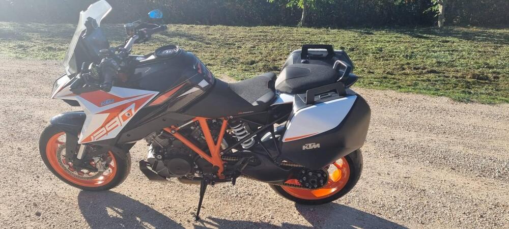 KTM 1290 Super Duke GT (2019 - 20) (2)