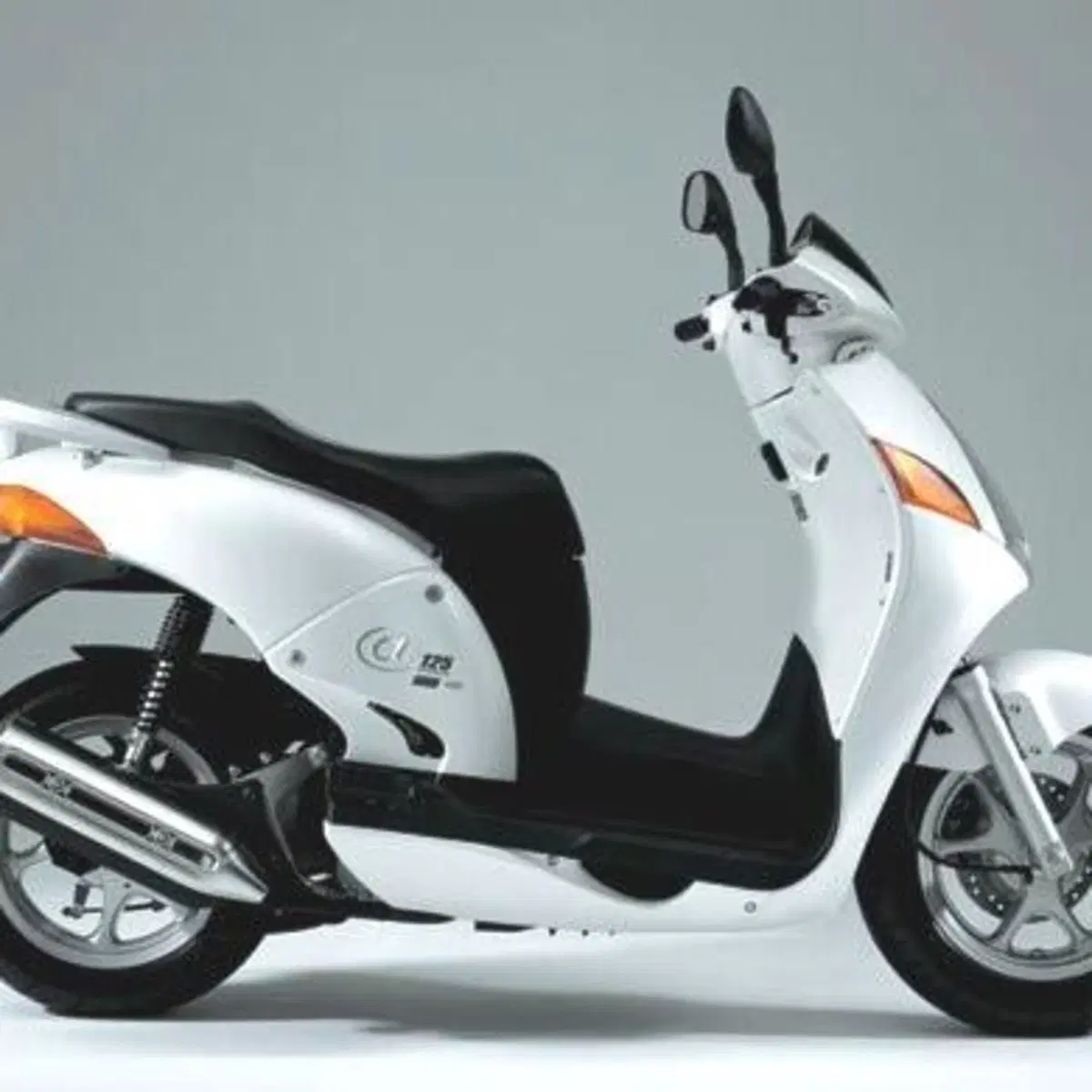 Honda @ 125 ES (2000 - 04)