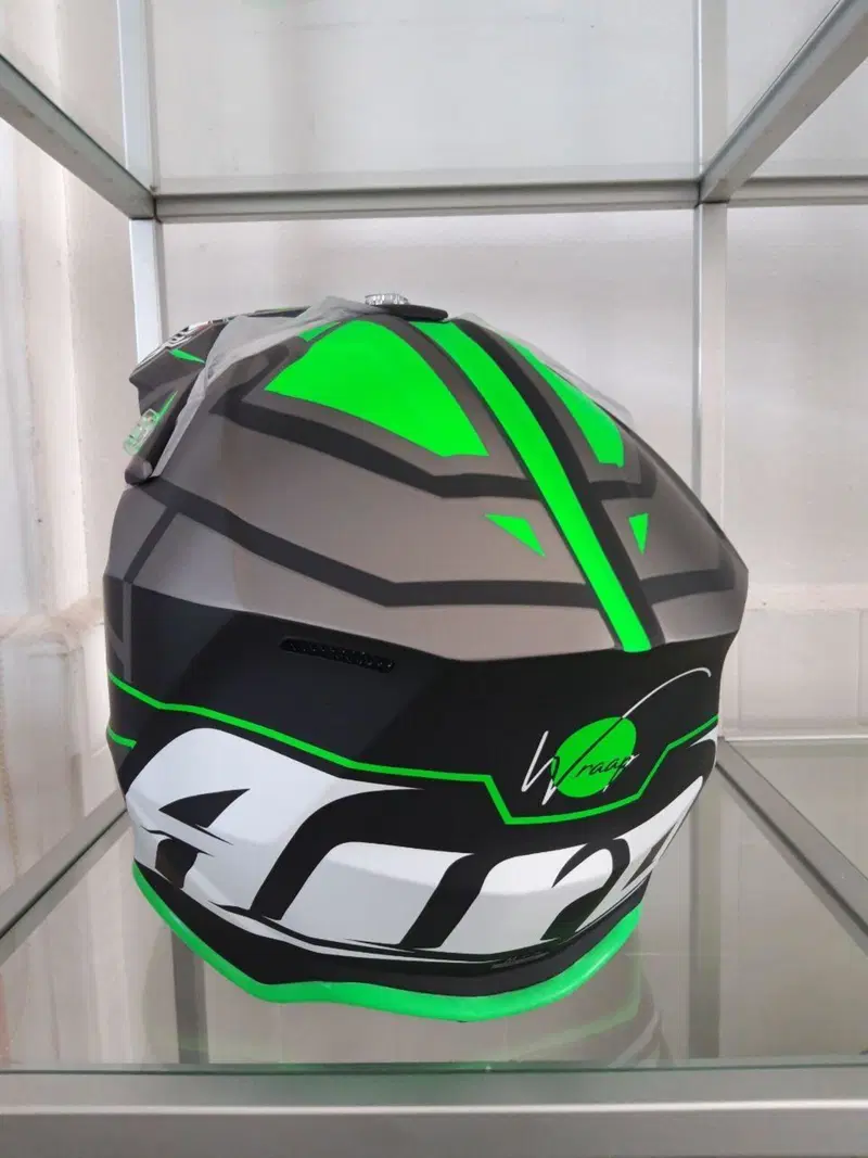 Casco Airoh Wraap Mood Green Matt (2)