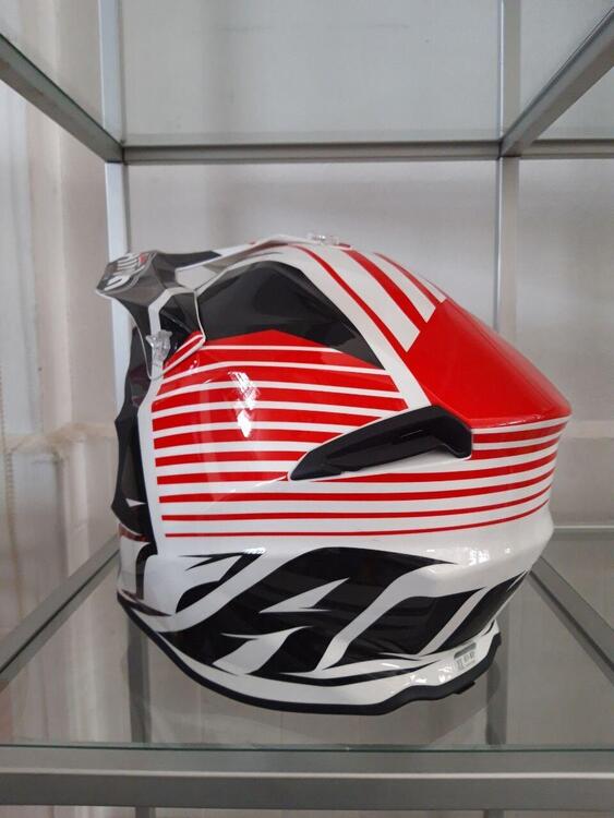 CASCO AIROH TWIST STRANGE RED GLOSS (2)