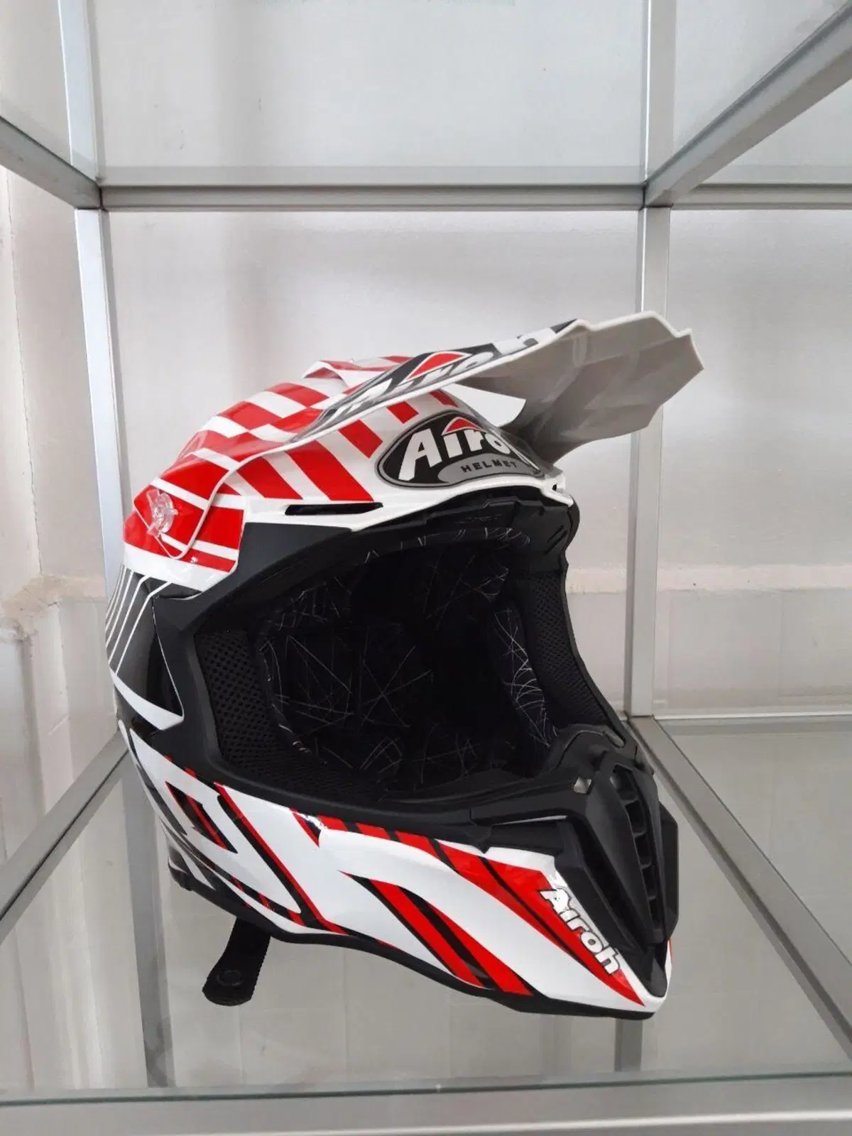 CASCO AIROH TWIST STRANGE RED GLOSS