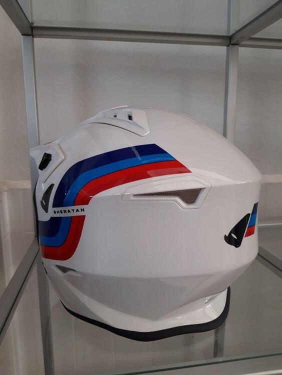 CASCO UFO SHERATAN Ufo Plast (2)